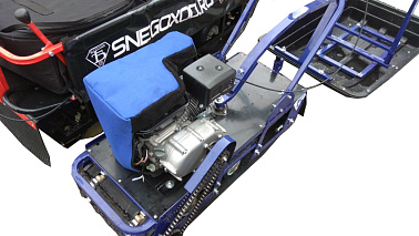 Чехол на двигатель буксировщика 6.5 л.с.